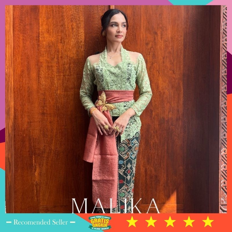 Kebaya Viral Keren Model Terbaru Kekinian / Setelan Kebaya modern Modifikasi Tile Malika