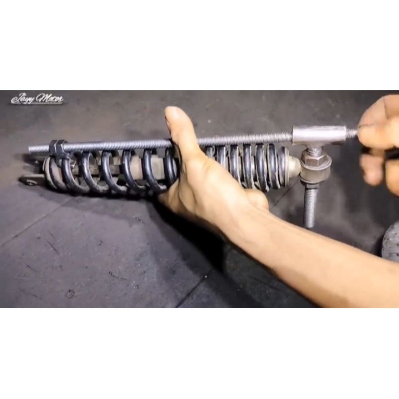 TREKER SHOCK BELAKANG MOTOR