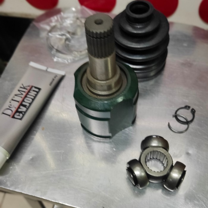 CV joint dalam mazda 323 & mazda laser jumlah gigi as 24 as 21 lahar BARU