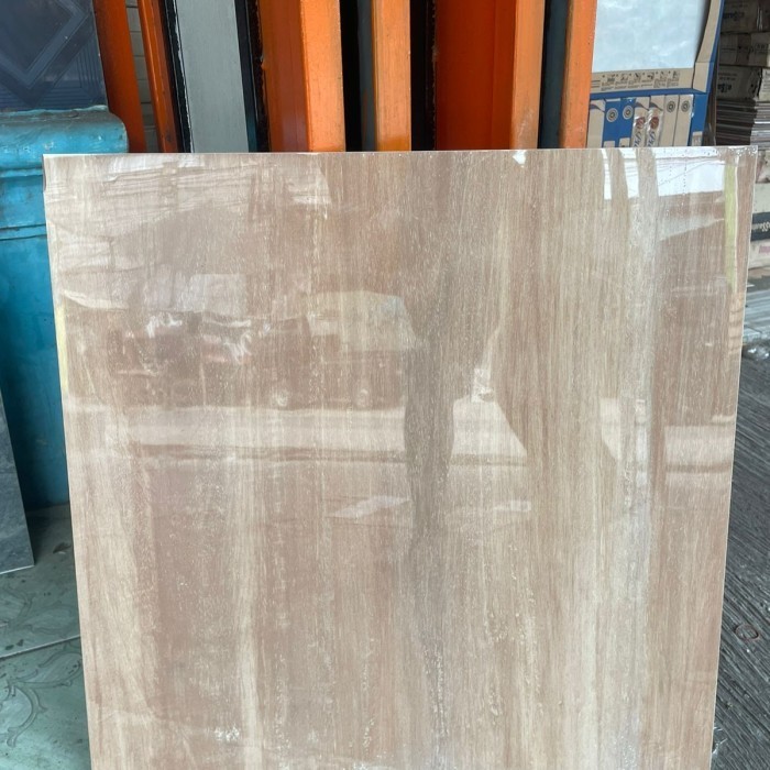 Granit lantai kayu mulia 60x60