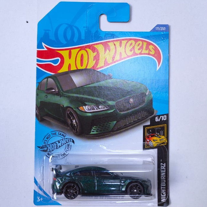 Hotwheels Jaguar XE SV Project 8 hijau tua 2020