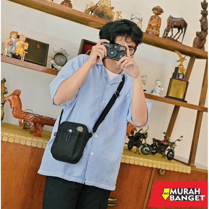 tas selempang pria kekinian CRSL Peeta Shoulder Bag | Tas Selempang kecil pria wanita simpel - Chilo