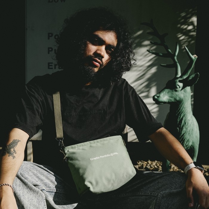 UNKL347 Tas Slingbag Warna Hijau Bahan Cordura BOWI