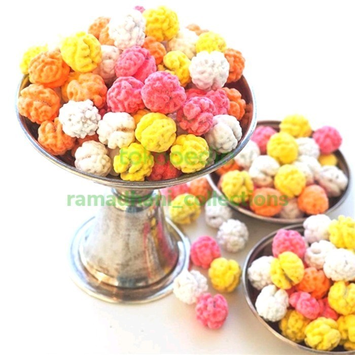 

c Permen coklat putih isi kacang arab khas turkey permen leblebi Diyari - 500gr
