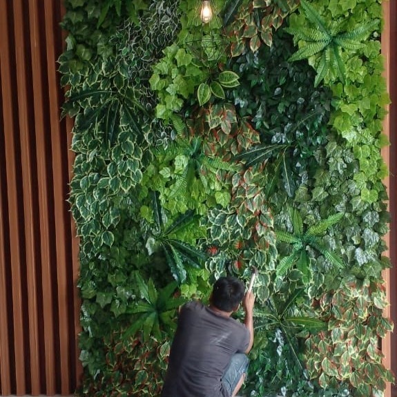 Promo Vertical Garden Artificial Taman Vertikal Garden Hiasan Dinding