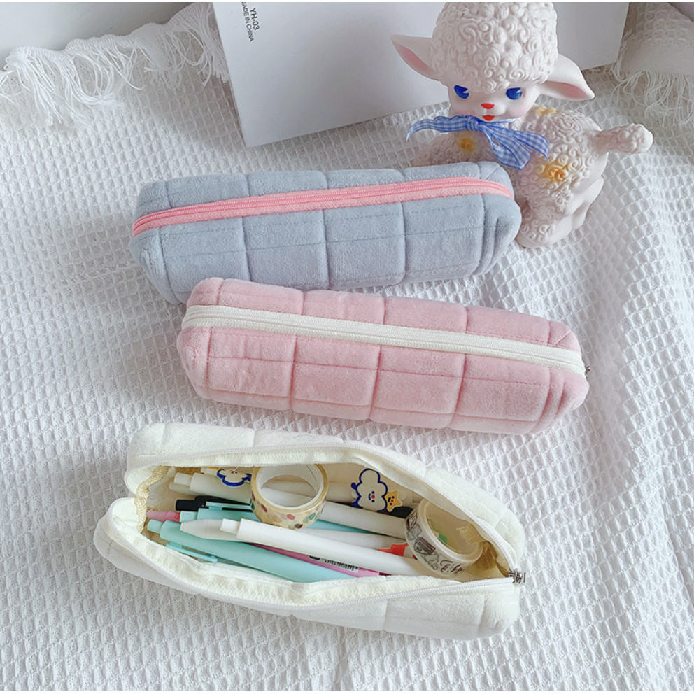 

Kotak Pensil Tas Bantal Pillow Tempat Pencil Case / Puffy Makeup Pouch / Pencase Kapasitas Besar