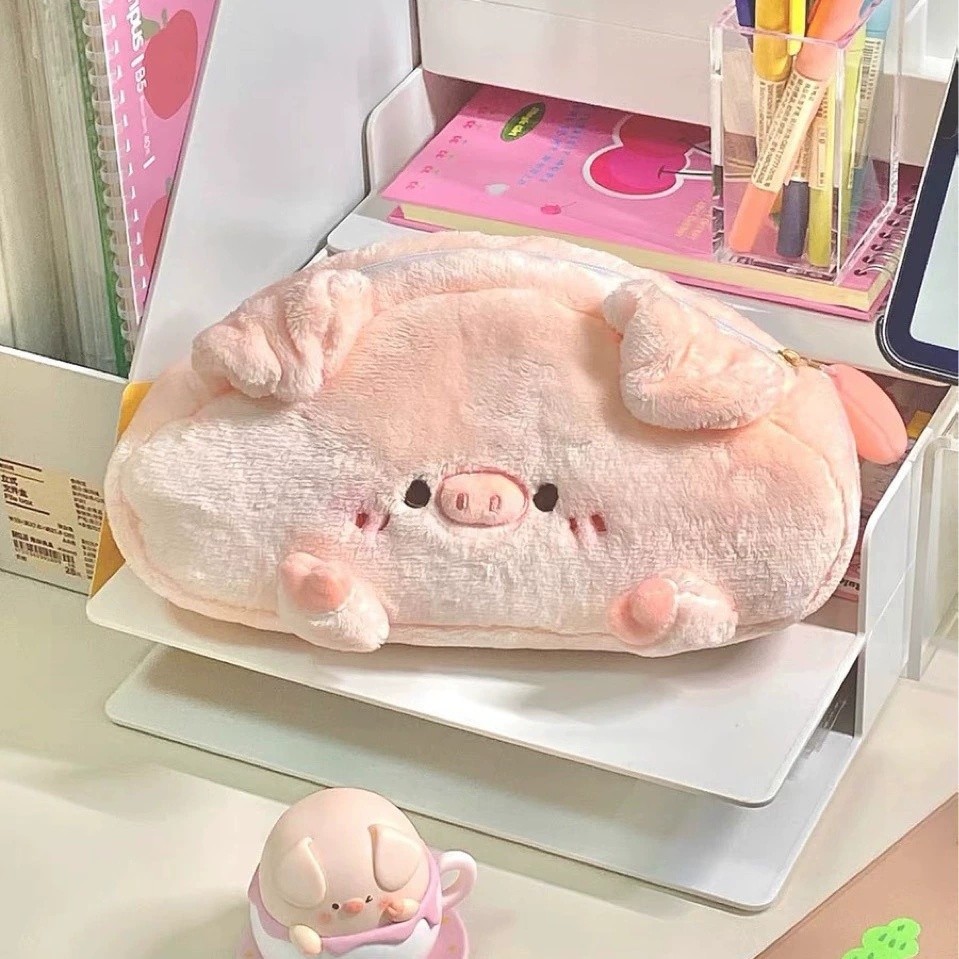 

[COD]Piglet Tempat Pensil Boneka Babi Pig Pink Cute Pink Pencil Case Large capacity Kawaii Pen Bag Student School Pencil Bags for Girl Study Stationery School Supplies