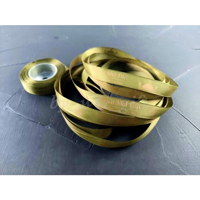 

Pita Idul Fitri -GrossGrain- Mix Colour A ;Lebar 2 cm ;Panjang 20 yard