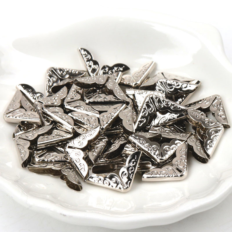 

silver Metal Book Corner Trilateral Albums Menus Folders Flower Printed Protectors Decor Supplies 40pcs 14x14x2mm