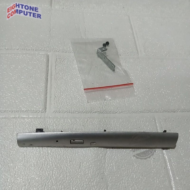 Tutup DVD Internal DVD-ROM DELL Vostro 3300