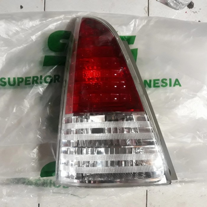 Stoplamp Lampu belakang Toyota innova 2010