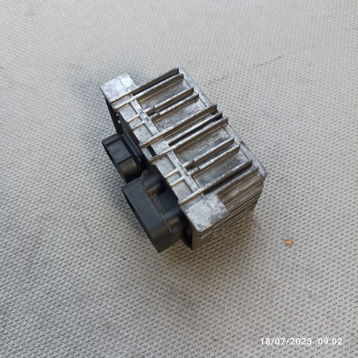 Relay Glow Plug Busi pemanas Chevrolet spin diesel Original Copotan