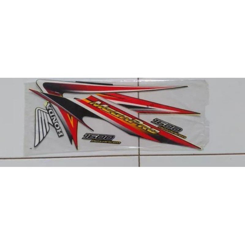 0STIKER STRIPING LIS BODY MOTOR HONDA MEGA PRO MP PRIMUS 2006 MEGAPRO warna merah dan hitam putih