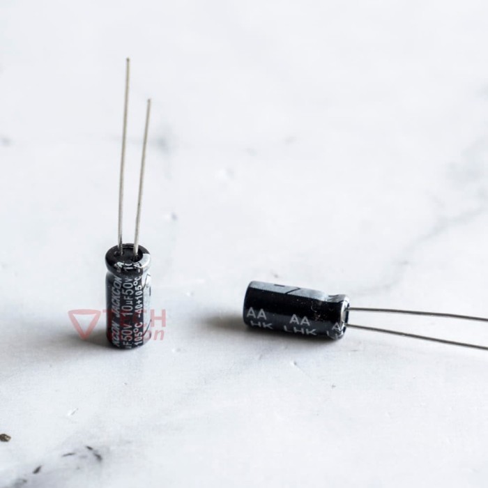 Kapasitor Elco 22uf - 50v 22uf50v 22uf/50v Capacitor