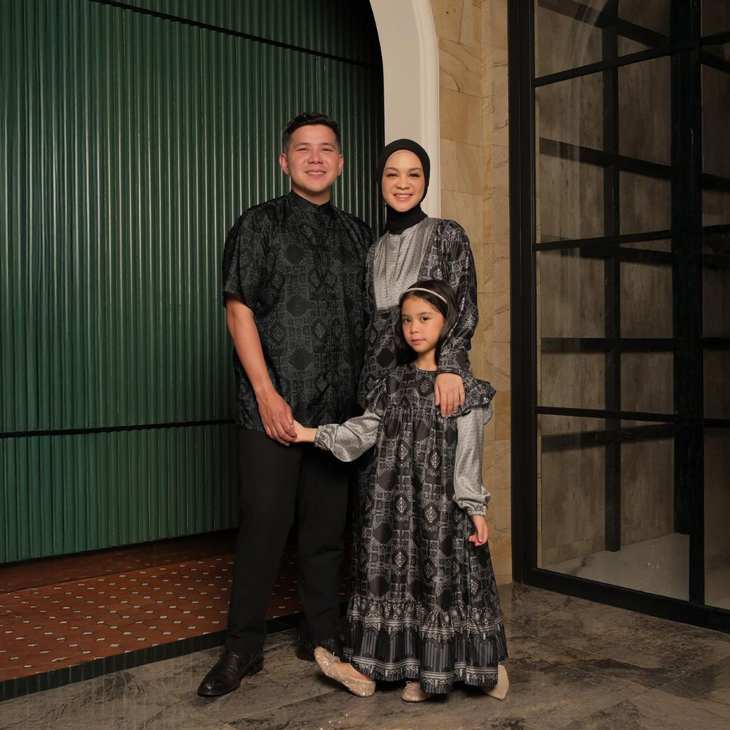 ZM Zaskia Mecca - Sarimbit Family Set 4 - Teman Serumpun Edisi Laos | Koleksi Gamis Wanita, Kemeja K