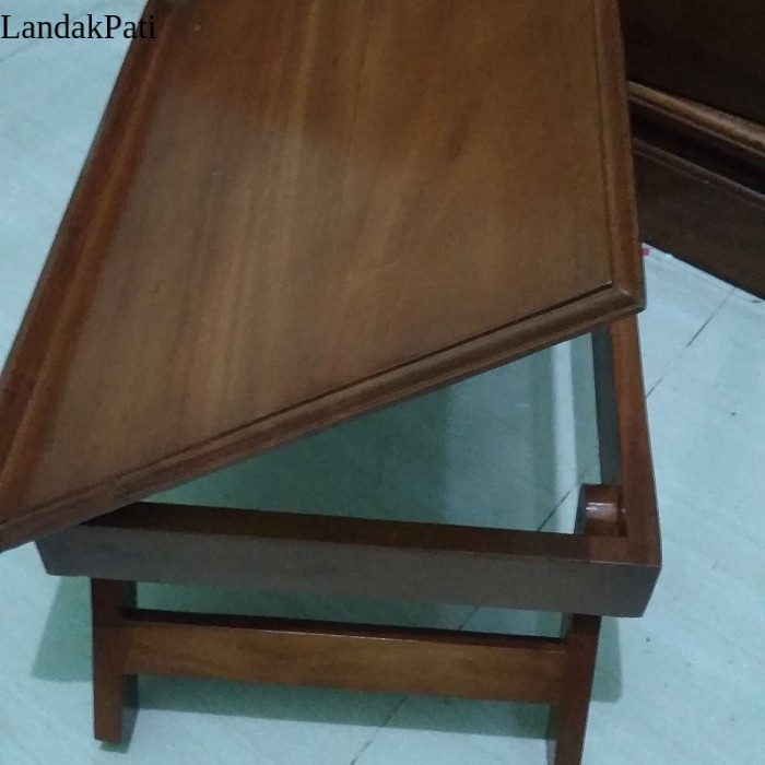 

Meja baca quran Rehal Rekal Taktakan AlQuran bisa disetel kemiringan Termurah SPH7062