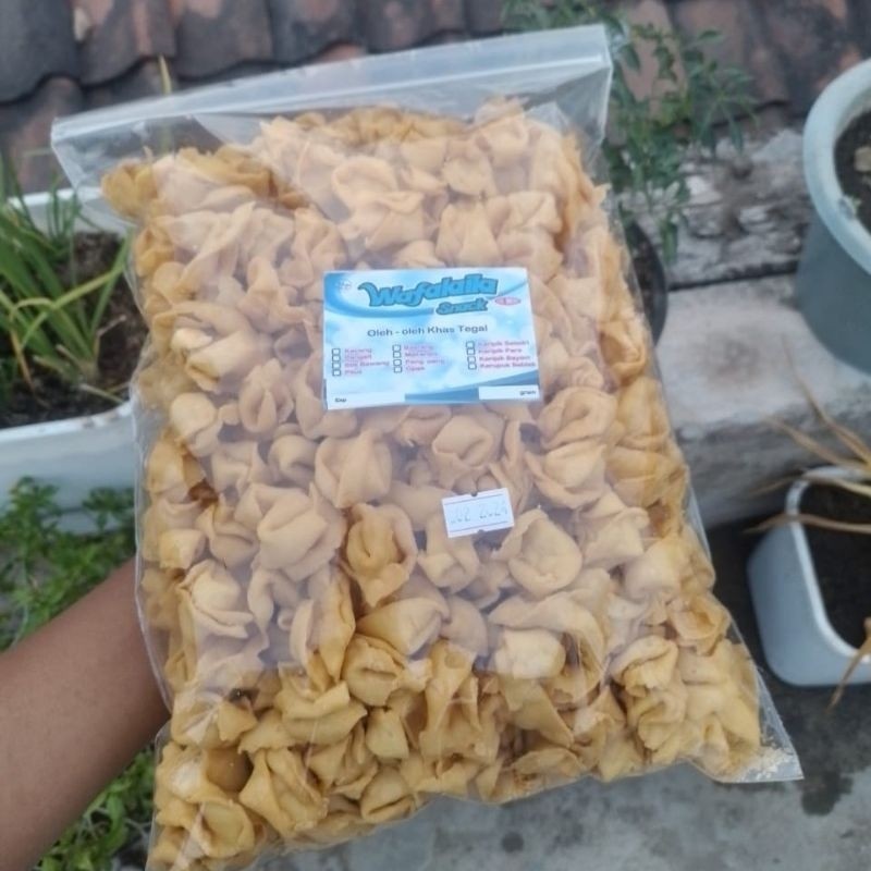 

PANGSIT LIPAT GORENG 1KG ENAK GURIH