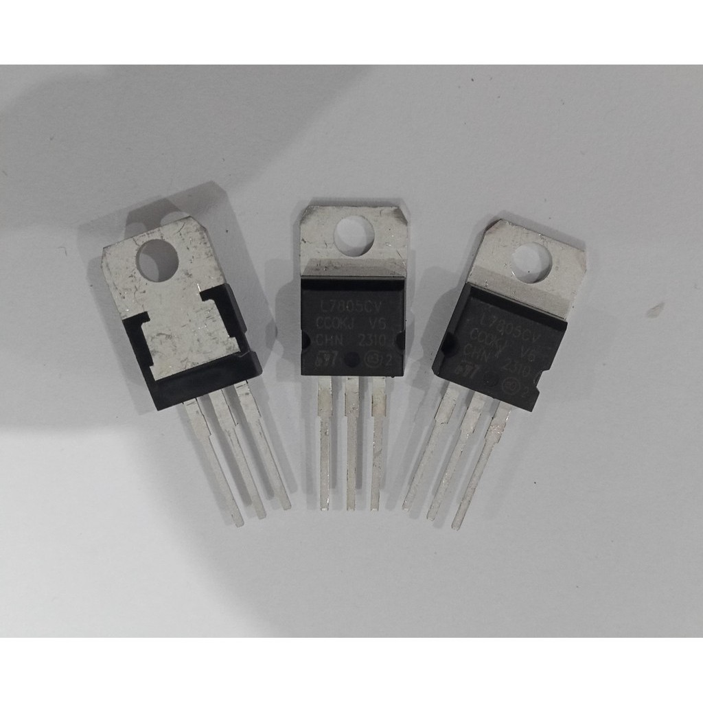 IC 7805 L7805CV L 7805 CV IC Regulator 7805