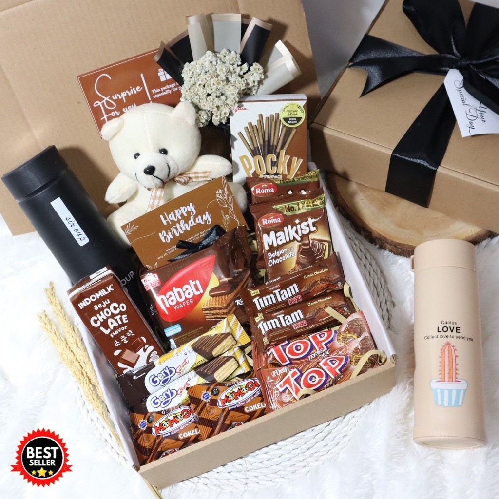 

Hampers Snack Coklat | Kado Ulang Tahun Wisuda | Gift Box Ultah Sempro Cowok Cewek | Snack Box