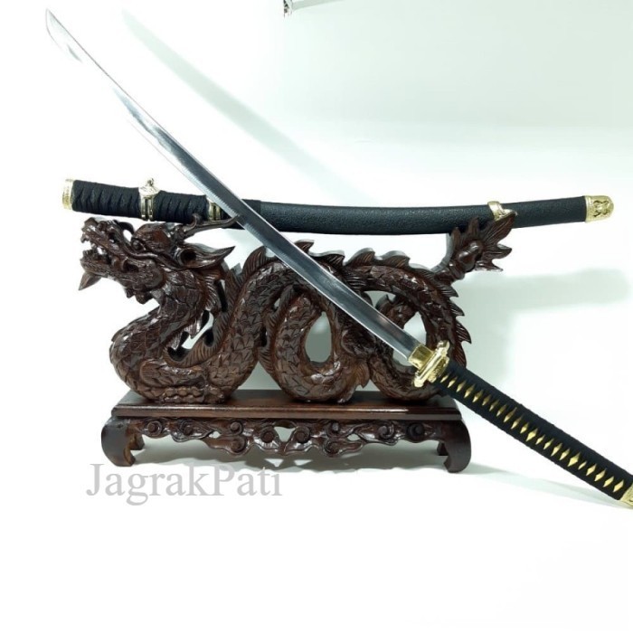 Dudukan Tempat Pajangan Katana Ukiran Naga Kayu Jati JP1233