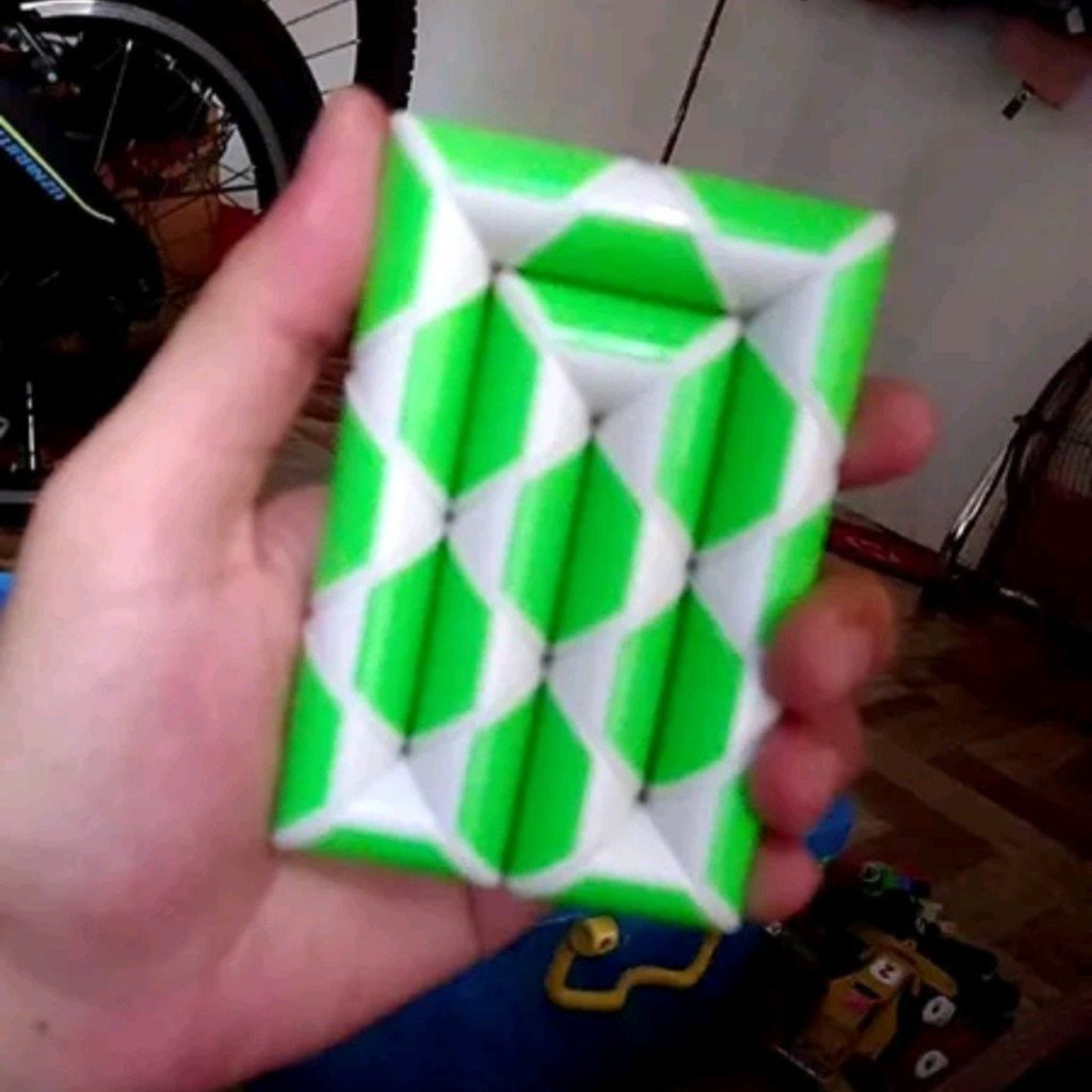 (COD) Mainan Rubik Ular Kualitas HK / Rubik Ular / Mainan Rubik edukasi anak / Mainan rubik Ular Ter