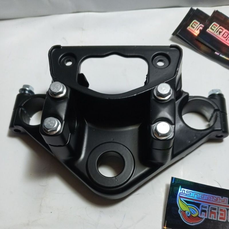 T SEGITIGA ATAS TIGER REVO DUDUKAN STANG STIR TIREV TIGER REVO ROSSI VARIASI & SPAREPART