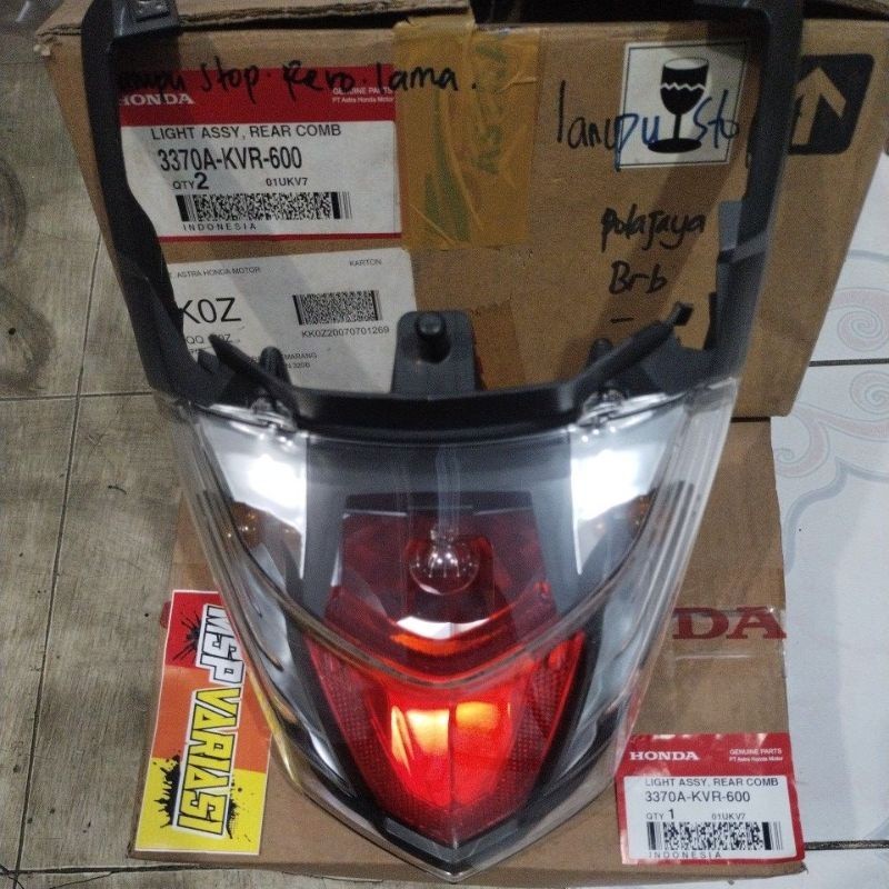Original 3370A KVR 600 Light Assy Rear Comb, Lampu belakang Assy Honda Revo old lama