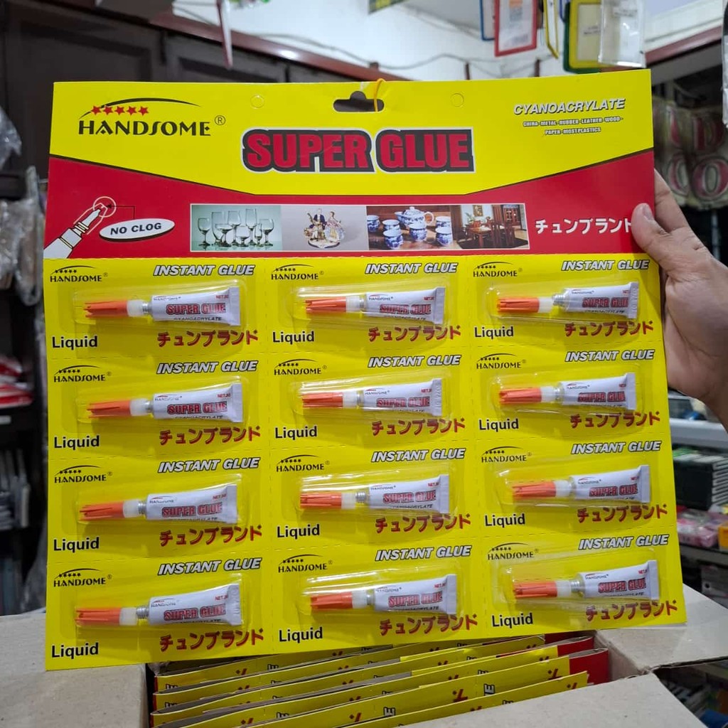 

Lem Super Glue 1 Lusin Perekat Kuat dan Tahan Lama