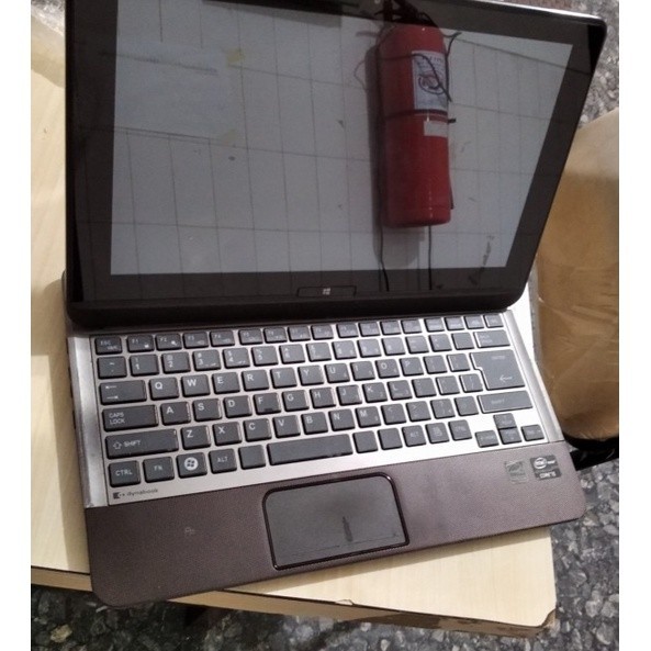 laptop toshiba r822 touchscreen core i5 genn3