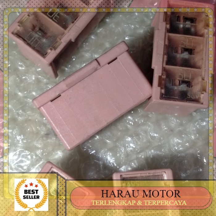 sekring pusat 40 30 30 ampere toyota