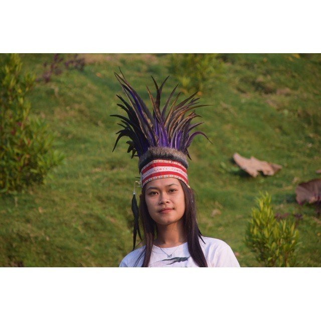 TOPI PAPUA-TOPI IRIAN BULU AYAM BILABONG UNGU