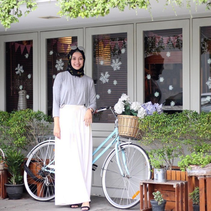 Rok Putih Polos Wolfis Putih Plus Furing Rok Panjang Muslimah