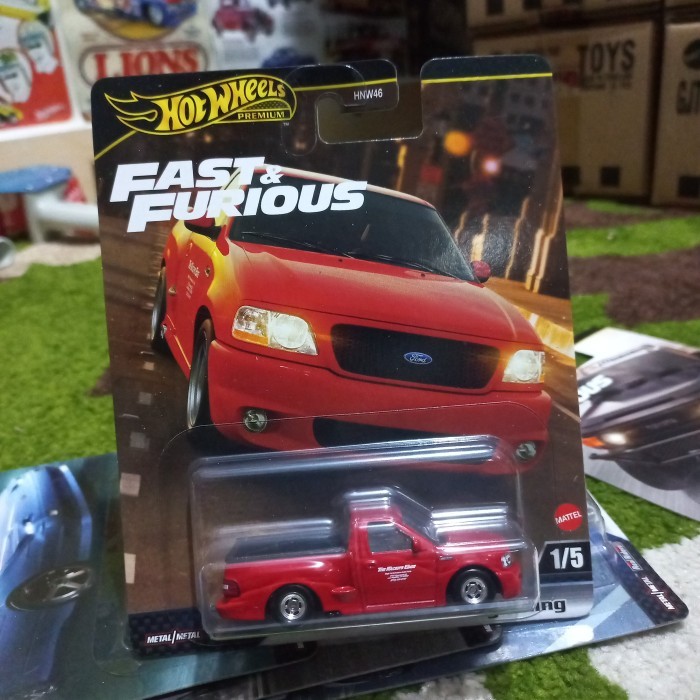 Hot Wheels Premium Ford F-150 SVT Lightning Fast & Furious HYP75