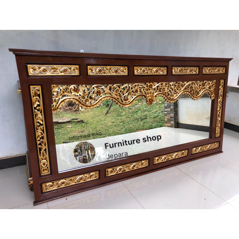 Kaca cermin krepyak kayu jati