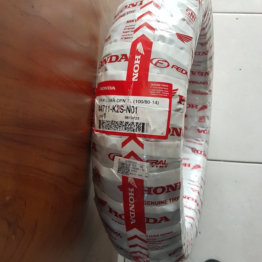 BAN LUAR 100/80-14 TUBELESS PCX DEPAN ORIGINAL AHM