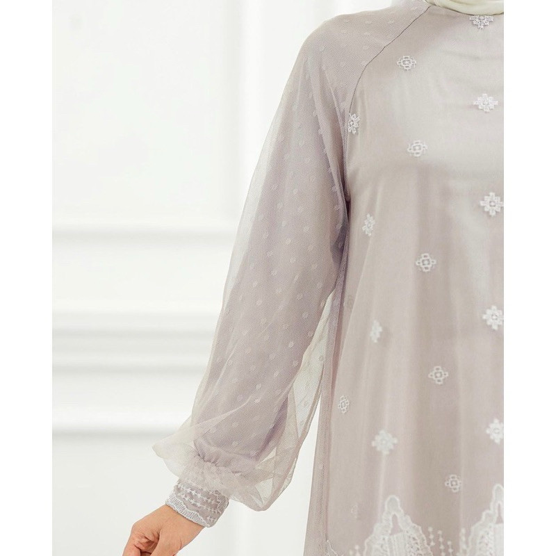 Geulis.id MEYRA TUNIC Sand dan NADHIF KEMEJA Sand - Ready Baju Lebaran Kondangan Ameena Series by Ge