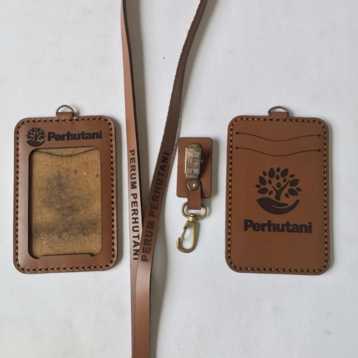 

ID CARD KULIT HOLDER / ID CARD LEATHER NAME TAG / CARD NAME TAG MURAH
