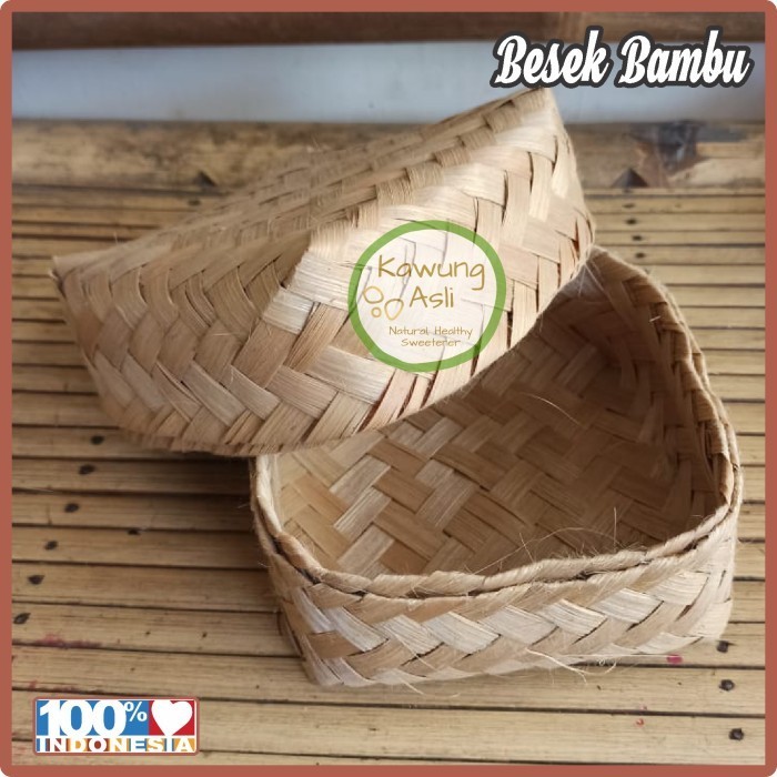 

Besek Bambu Pipiti Kotak Anyam 13x13 Sepasang - 13 cm A