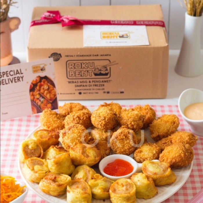 

Hampers Hemat Frozen Food Roku Bento BSD Parsel Gift Hadiah - Box Natal A