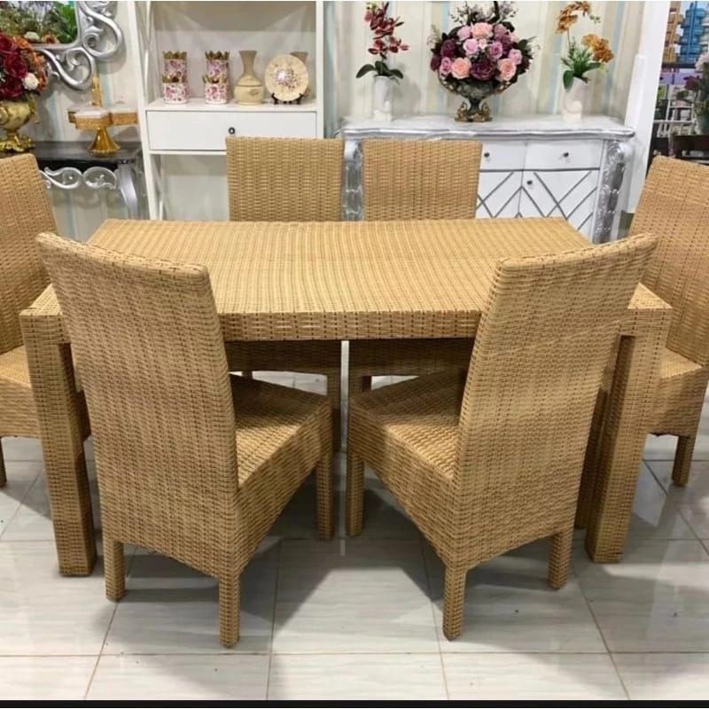Set Meja Dan Kursi Makan Rotan Sintetis 6 Kursi