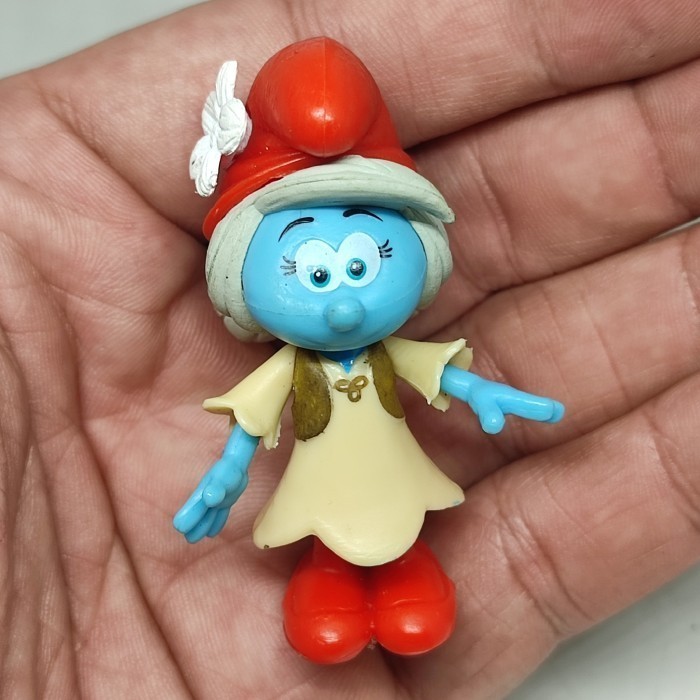 Mini Figure The Smurf Smurfette