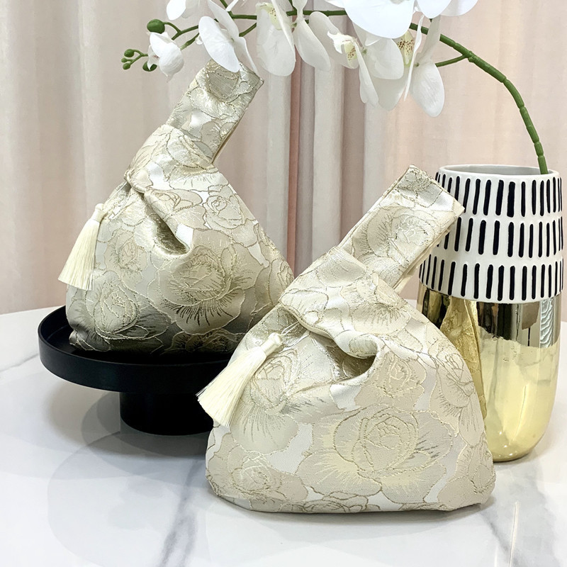 

HAMPERS POUCH WEDDING / KANTONG KAIN PREMIUM / TAS JINJING MEWAH GIFT