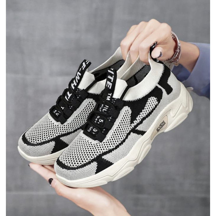 SCS  SC036  Sepatu Sneakers Wanita Import Bahan Kanvas Korean Fahion Style Bahan Sepstu Import