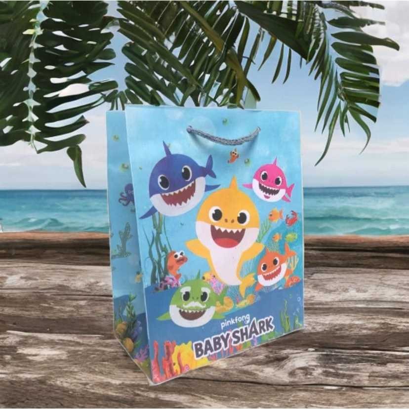 

Paper Bag Karakter Lucu Baby Shark Kotak KFC