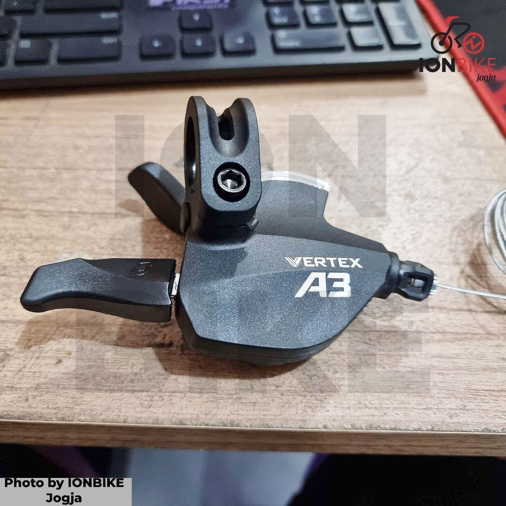Shifter Kanan Vertex A3 8 Speed Lepasan Copotan Sepeda 0 Km Seperti Baru MTB Lipat Folding Balap Mur