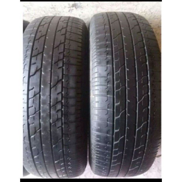 Ban mobil second bridgestone 205/65 r15 tubeles