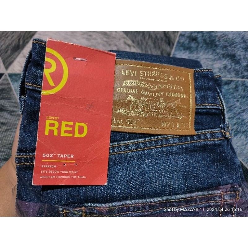 Lvs 502 Gold selvedge Edition Slim taper Original Like New