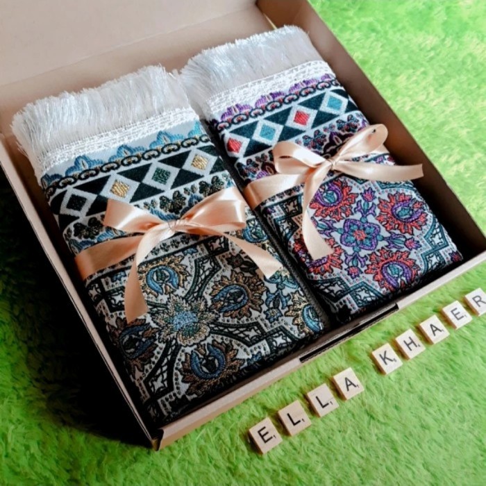 

(NEW) -hampers sajadah mewah jumbo nikahan hadiah orang tua lebaran idul fitr - mewah
