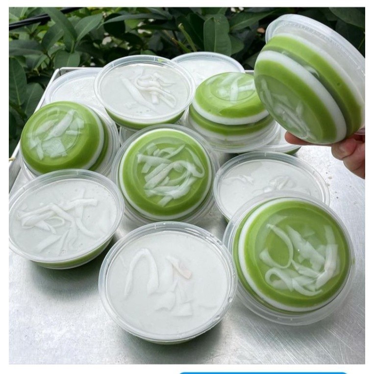 

puding cup pandan kelapa