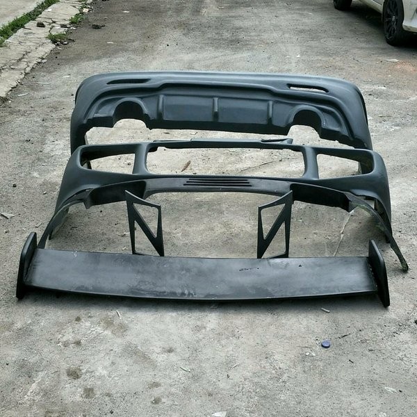 bodykit lancer evo 3